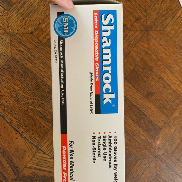 Shamrock New Unopened Box of White Latex Gloves Sz Small - Picture 2 of 3